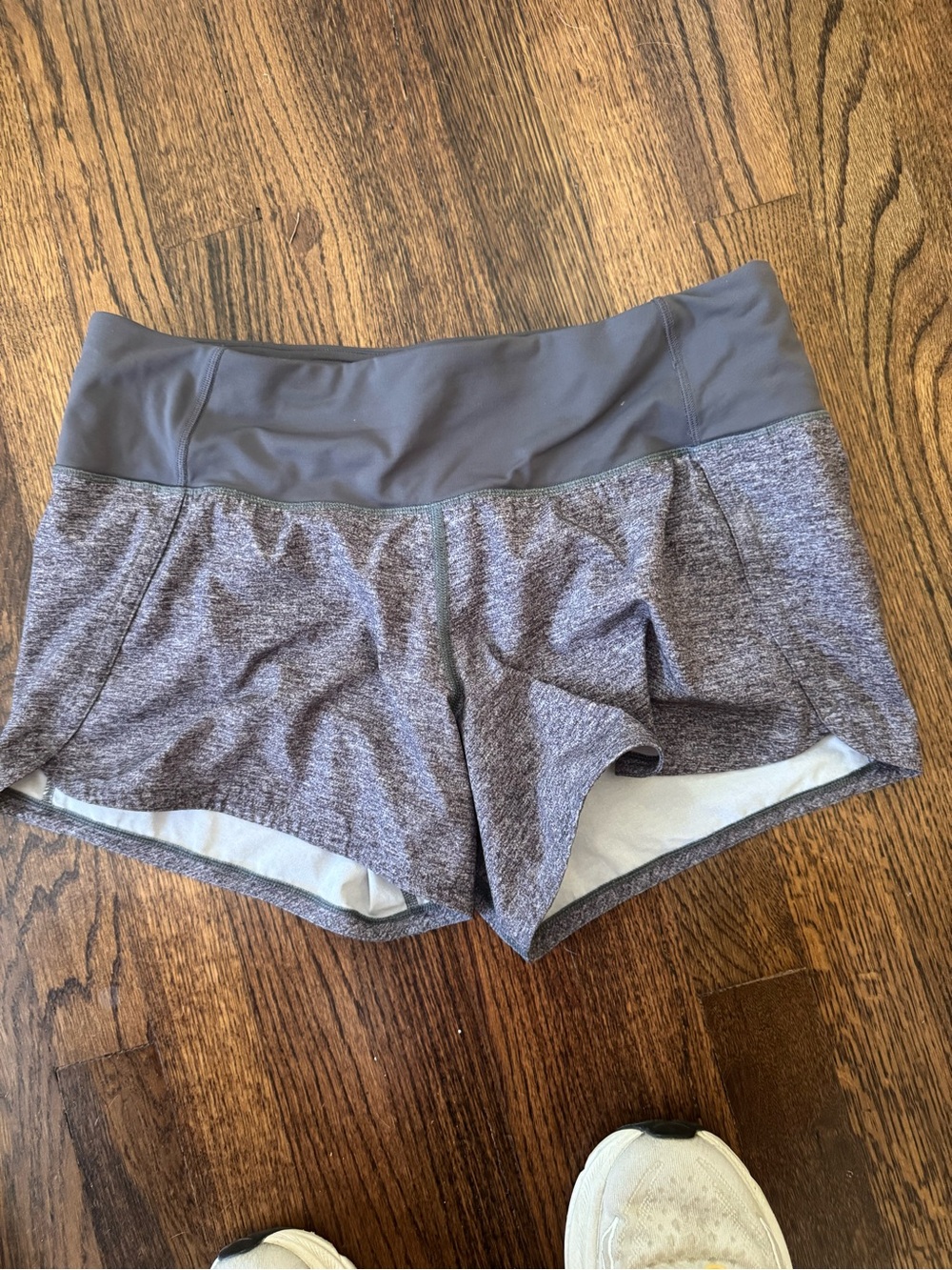 Women's Gray Lululemon Active Running Shorts Size 6